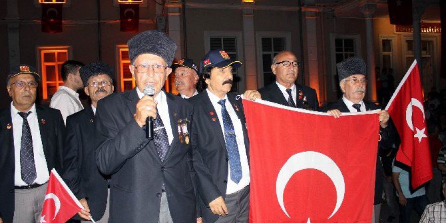 Kıbrıs Gazisi Akıncı, “Düşmanı Öldürdüğümüzde Bile Üzülürdük, Bunlar Nasıl Kendi Milletine Kurşun Sıktı Anlayamıyorum”