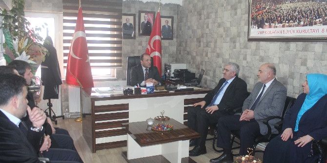 Ak Parti İl Başkanı Öz, Mhp Erzurum İl Başkanı Karataş’ı Ziyaret Etti