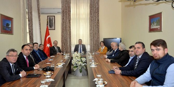 Vali Elban “Olgun Bir Referandum Süreci Bekliyoruz”