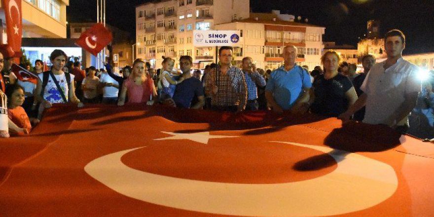 Sinop’ta Demokrasi Nöbeti