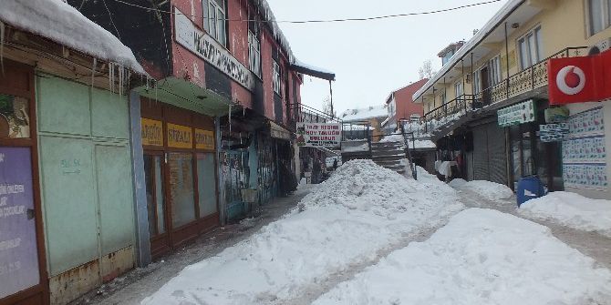 Eski Kasaplar Çarşısı Hırsızların Mekanı Oldu