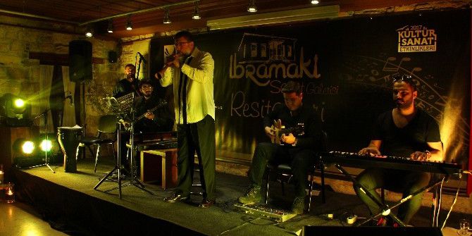 Kuşadası Belediyesi’nden Zurna Resitali