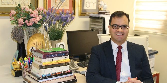 Erü Eczacılık Fakültesi Öğretim Üyesi Halil Tekiner, Uluslararası Eczacılık Tarihi Akademisinin En Genç Üyesi Oldu