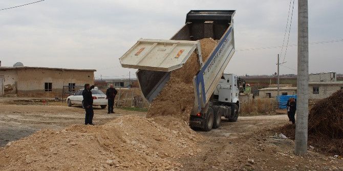 Eyyübiye Belediyesi Yol Yapım Çalışmalarını Sürdürüyor