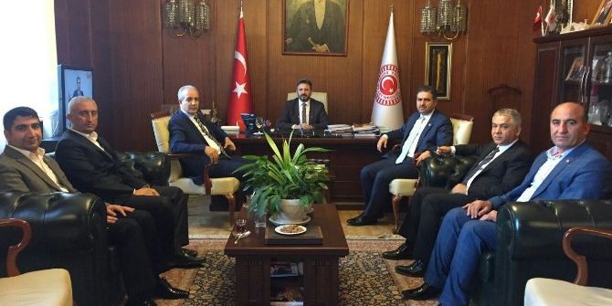 Milletvekilleri Ve Eğitim Bir-sen Eğitimi Konuştu