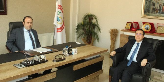 Rektör Kızılay Eczacılar Odasını Ziyaret Etti