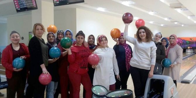 Altındağlı Kadınlar Bowling Oynadı