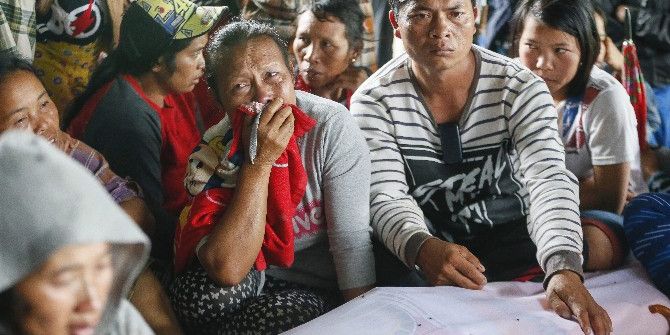 Endonezya’da Heyelan Faciası: 12 Ölü
