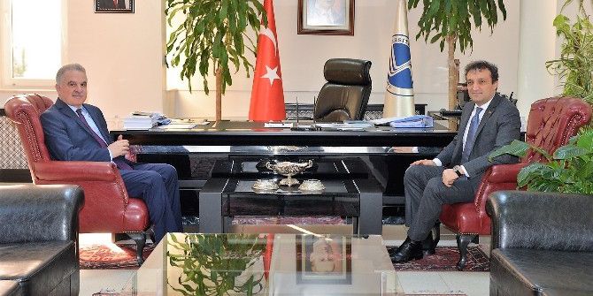 Saü Rektörü Elmas’a Başsavcı’dan Veda Ziyareti