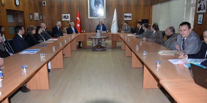 İşte Adaylık Komitesi