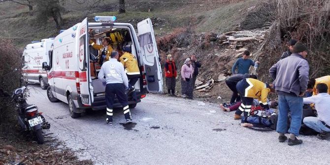 Milas’ta İki Motosiklet Kafa Kafaya Çarpıştı: 2 Yaralı
