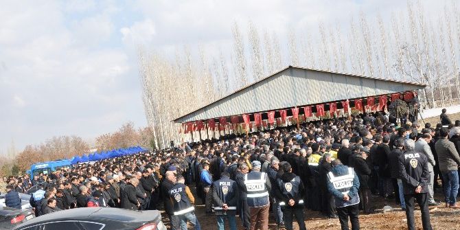 Fırat Kalkanı Şehidi, Son Yolculuğuna Uğurlandı