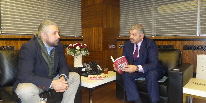 Güvenlik Uzmanı Mete Yarar: "15 Temmuz’u Unutmayın"