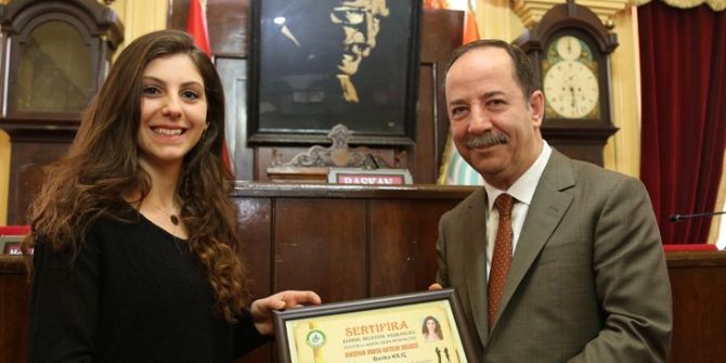 Diksiyon Kursu Sertifikaları Teslim Edildi