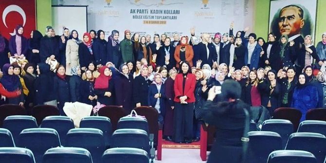 Ak Kadınlar Boş Durmuyor