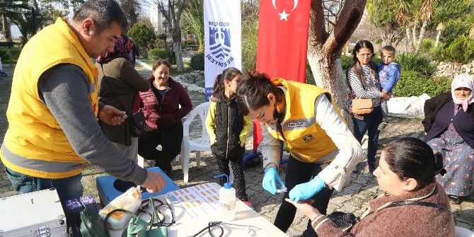 Bodrum’da Vatandaşın Şeker Ve Tansiyonu Ölçüldü