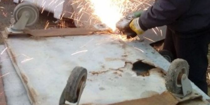 Yıpranan Çöp Konteynırları Bakımdan Geçirildi