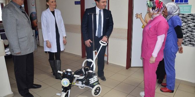 Başkan Bakıcı’dan Hastanede Tedavi Gören Çocuklara Sürpriz Hediye