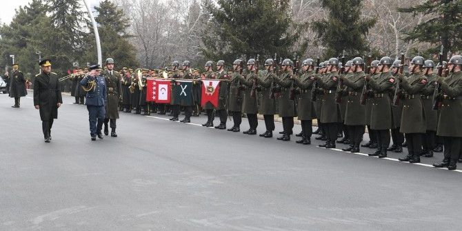 Genelkurmay Başkanı Orgeneral Akar İngiliz Mevkidaşıyla Görüştü