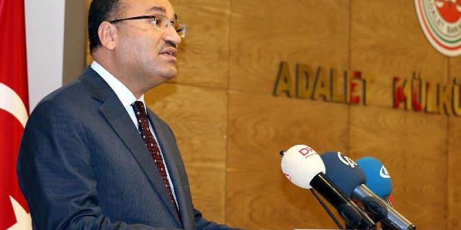 Bakan Bozdağ’dan Yargı Mensuplarına “İstinafı Öldürmeyin” Uyarısı