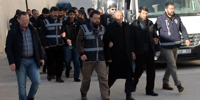 Yol Kesme Eylemine 983 Yıl Hapis