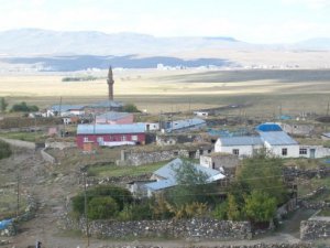 Kars Azat Köyü