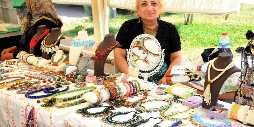 Hanımeller Çarşısı Kapılarını Açtı