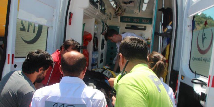 Bilecik’te Trafik Kazası: 2 Yaralı