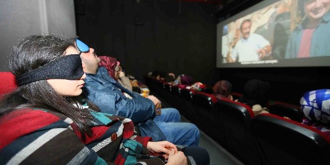 Görme Engellilere Betimlemeli Sinema