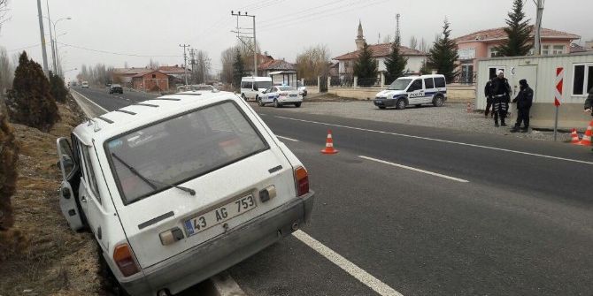 Kütahya’da Otomobilin Çarptığı Polis Memuru Ağır Yaralandı
