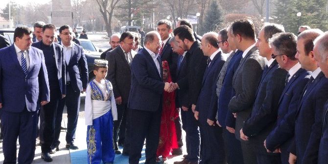 Sağlık Bakanı Akdağ: "Daha Sağlıklı Bir Yönetim İçin, Yasama Ve Yürütmenin Birbirinden Ayrılması Gerekiyor"