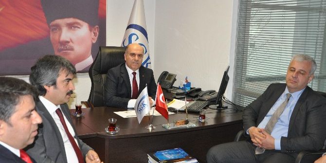 Çsgb Bürokratlarından Bozüyük Sgk’ya Ziyaret