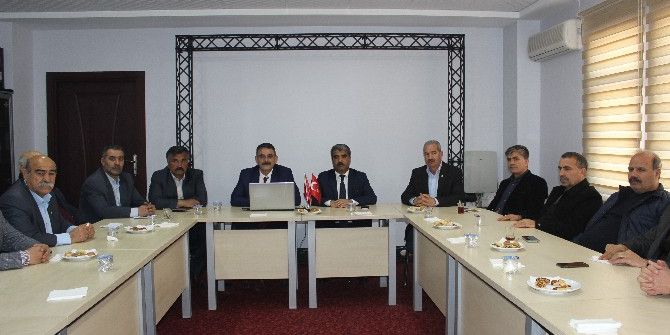 Sıfır Faizli Kredi Konusunda Esnaf Temsilcileri Bilgilendirildi