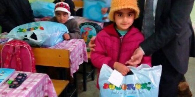 Baykan’da Öğrencilere Giyim Yardımı