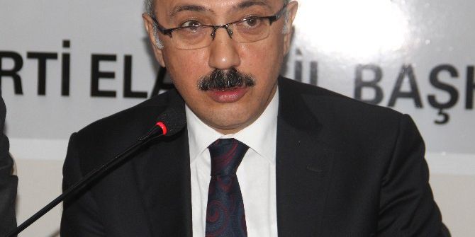 Kalkınma Bakanı Lütfi Elvan: "Anayasa Değişikliği İle Milleti Siyasetin Merkezine Oturtuyoruz"