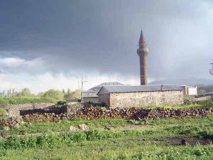 Kars Başgedikler Köyü