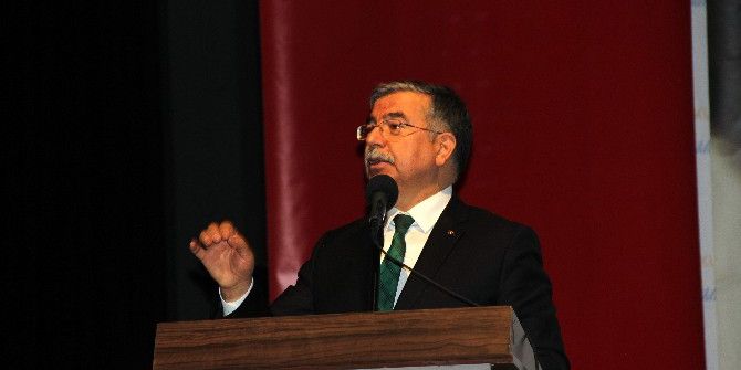 Bakan İsmet Yılmaz Kütahya’da