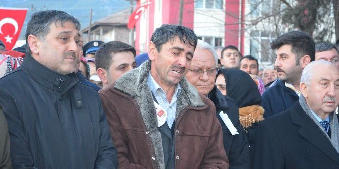 Kıbrıs’ta Şehit Düşen Astsubay Çorum’da Toprağa Verildi
