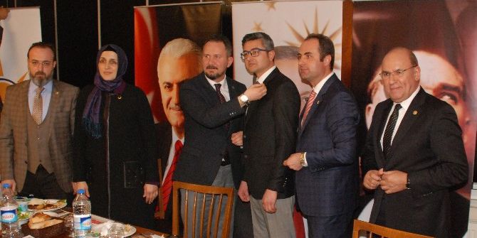 Chp’nin Aday Adayı Ak Parti’ye Geçti