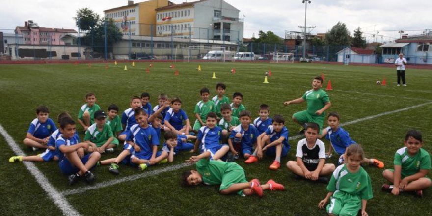 Düzce’de 377 Sporcu Yaz Kurslarında