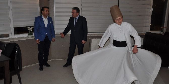 Eski Milletvekili Ve Tasavvuf Musikisi Sanatçısından Referanduma Destek!