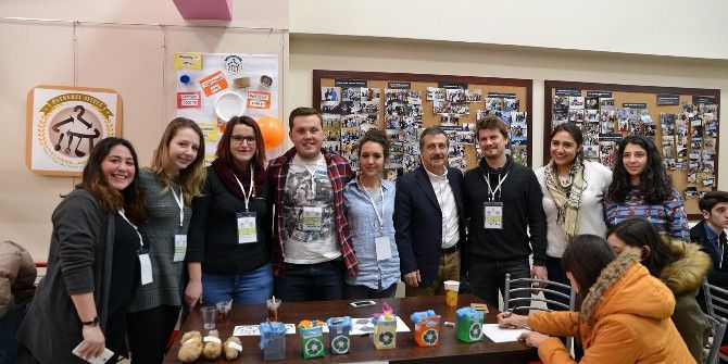 Gençlerden Kurslara Büyük İlgi