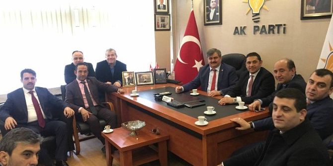 Ak Partililer Referandum Çalışmalarına Başladı