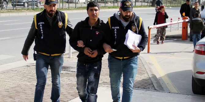 Alanya’da 4 Ayrı Suçtan Aranan Şüpheli Yakalandı