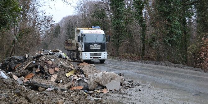 Belgrad Ormanı Moloz Çöplüğüne Döndü