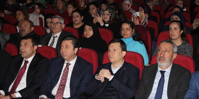 Ak Parti Genel Başkan Yardımcısı Şahin: "Chp Hakeme İtiraz Eden Futbolcu Gibi"