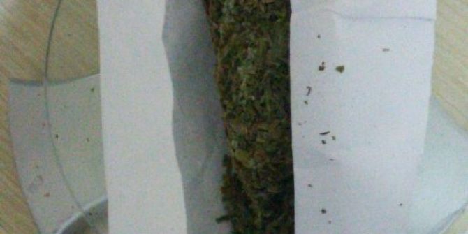 Ayvalık’ta Üst Aramasında Esrar Çıktı