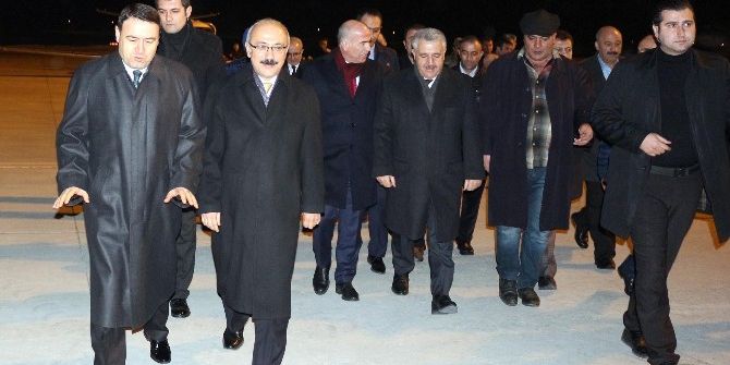 Bakan Elvan Ve Arslan, Ağrı’da Cazibe Merkezi Programına Katıldı