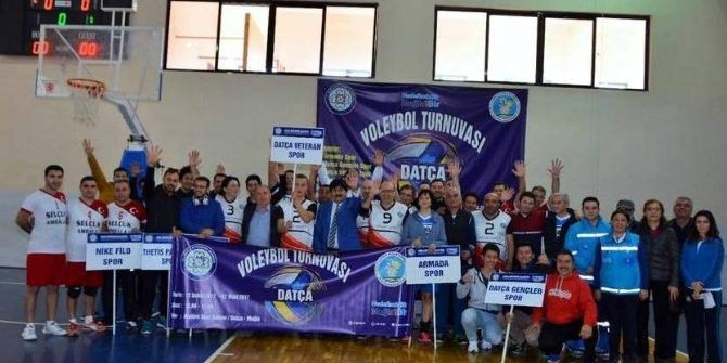 Datça Voleybol Turnuvası Başladı