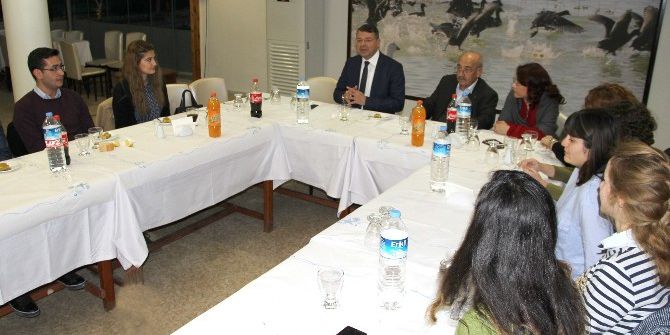 Başkan Turgut, Plan Ve Proje Ekibiyle Yemekte Buluştu